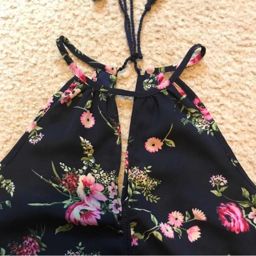 Floral Tank - Perfect for Spring - Picture 3 of 6
